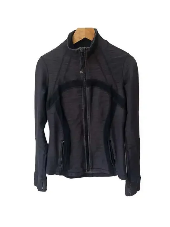 Lululemon Define Jacket Heathered Black Slub Denim / Tonka Stripe size 8 - Picture 1 of 8